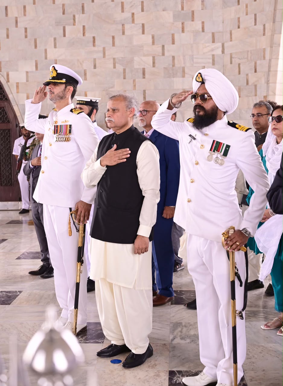 Chairperson and Members floral wreath at Mazar-e-Quaid